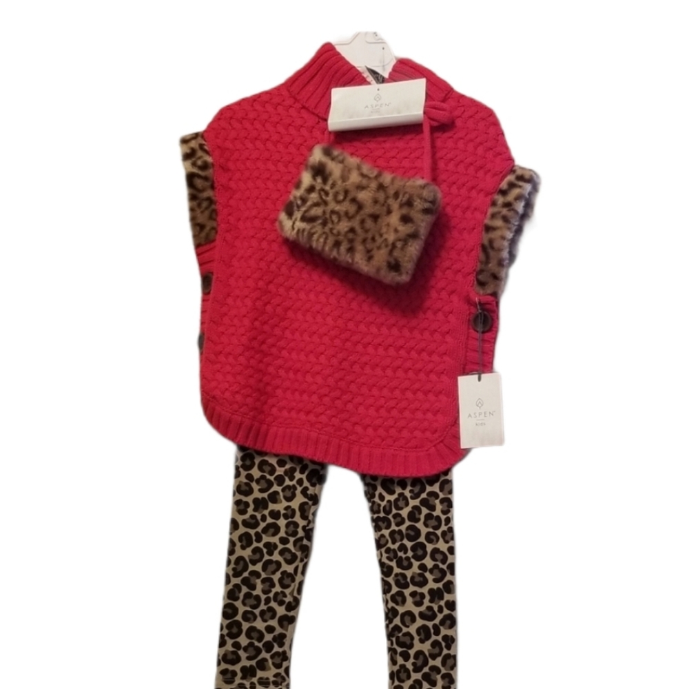 RED SWEATER SET  LEOPARD DIVA FUR RED NWT